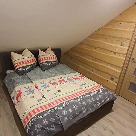 Apartmany Scarlett Myto pod Dumbierom Exterior photo